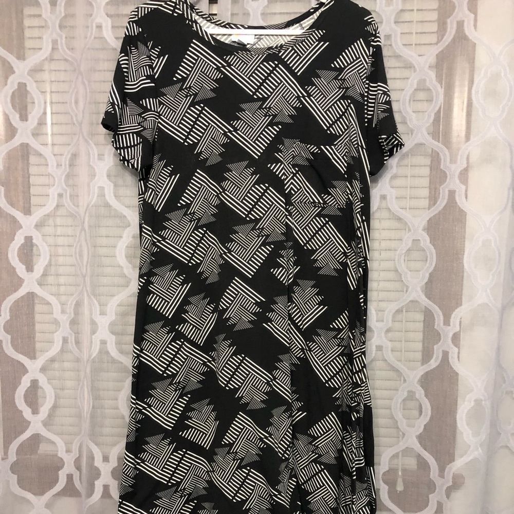 LuLaRoe Carly